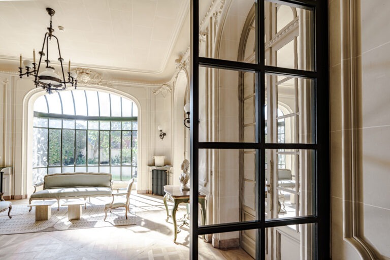 Rénovation d’un bâtiment d’exception réalisée par Sionneau Prestige, entité du Groupe SIONNEAU spécialisée dans les projets patrimoniaux